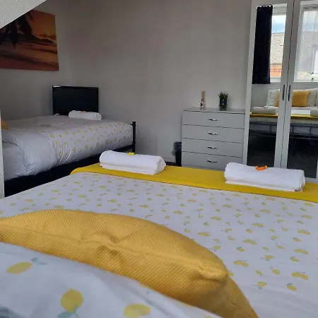 Your Away From Home!-comfy-cosy Apartment *