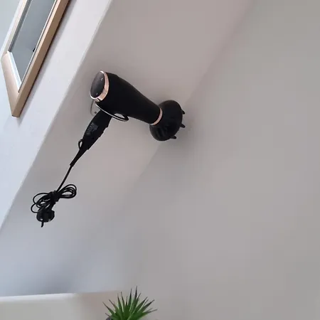 Your Away From Home!-comfy-cosy Apartment Leeds (West Yorkshire)