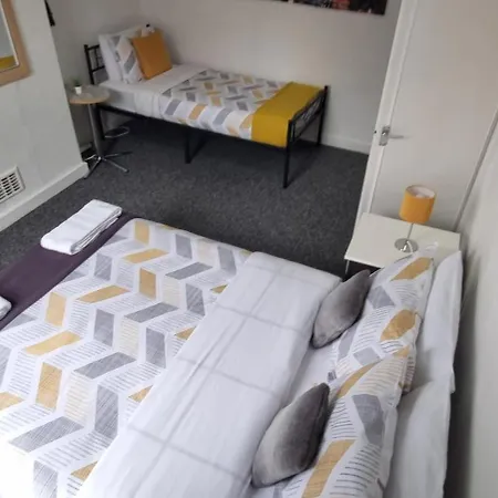 Your Away From Home!-comfy-cosy Apartment *