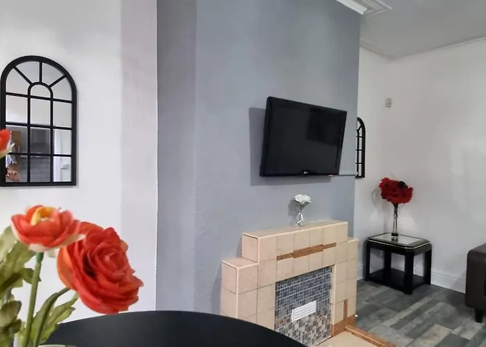 Your Away From Home!-comfy-cosy Apartment *